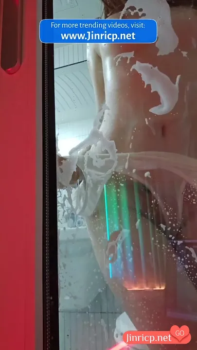 宅女-homegirl-계집녀 个人直播 20240328 湿身诱惑 粉丝房 VIP [1V/343M]-JIN33