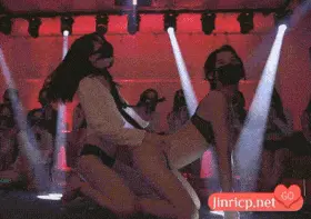 All-in Crew S3E7 性感小姐 第3季 第7期 签名对决&屁股大战 简繁中文字幕-JIN33